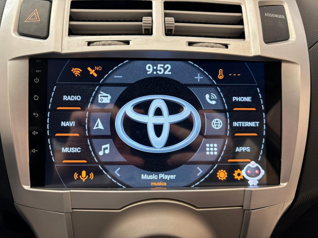 Toyota Yaris 1.4 DIESEL 90CV *NEOPATENTATI *