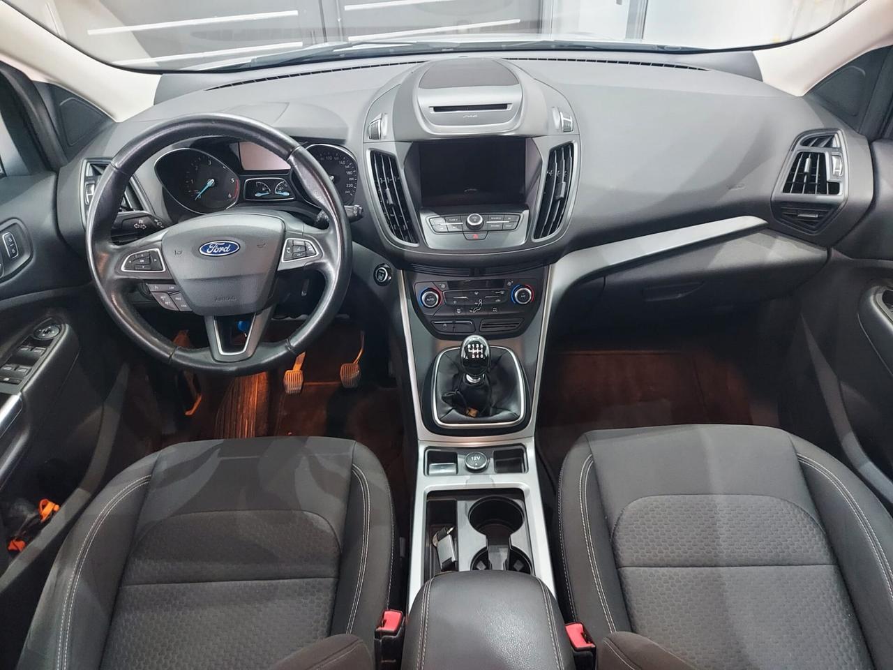 Ford Kuga 1.5 TDCI 120 CV S&S 2WD Titanium