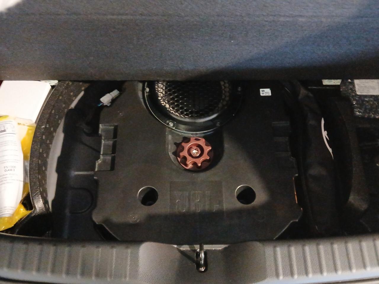 Toyota Aygo X 1.0 VVT-i 72 CV 5 porte Lounge S-CVT JBL