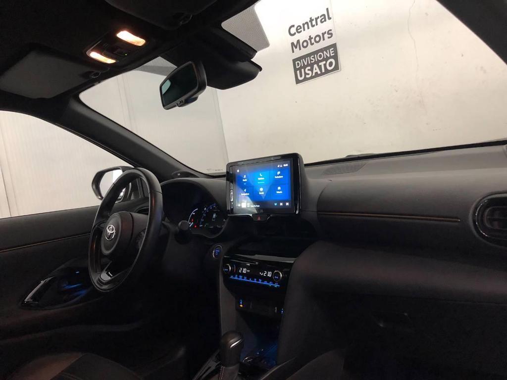 Toyota Yaris Cross 1.5 H Premiere FWD E-CVT