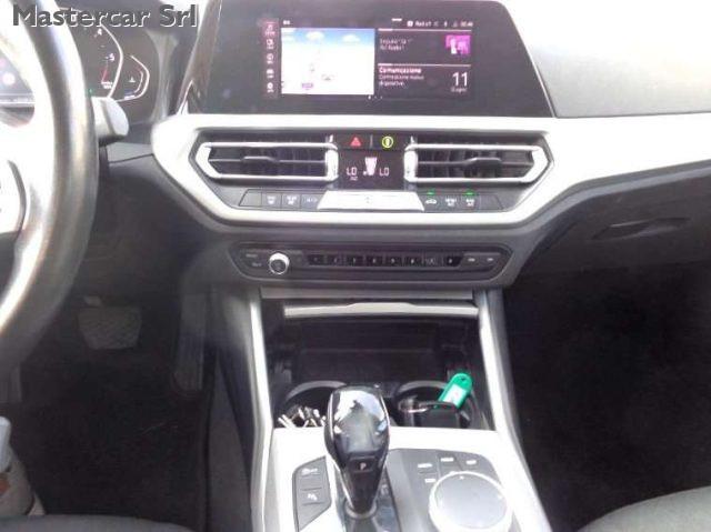 BMW 320 Touring mhev 48V xdrive Busines/Advan Auto-GD479BC
