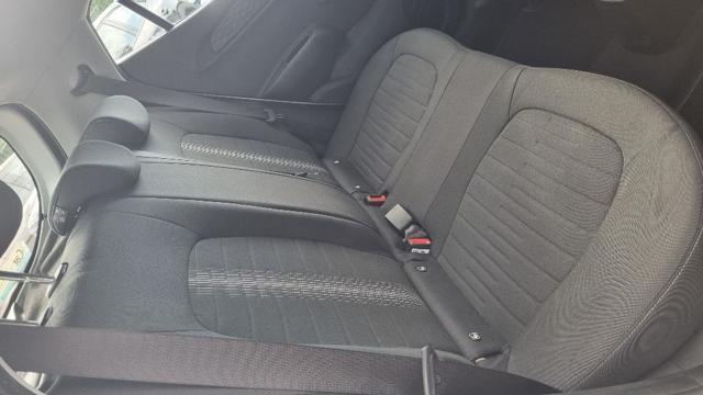 HYUNDAI i10 1.0 MPI Connectline