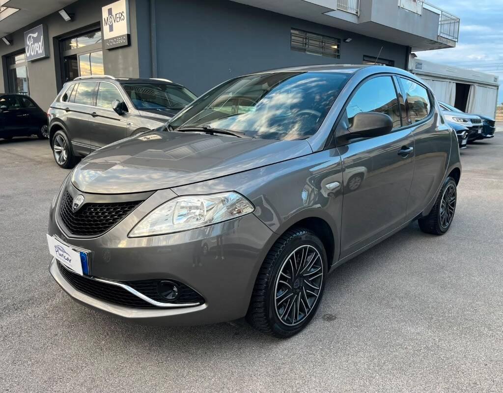 Lancia Ypsilon 1.2 Elefantino Blu ecochic Gpl 69cv my19