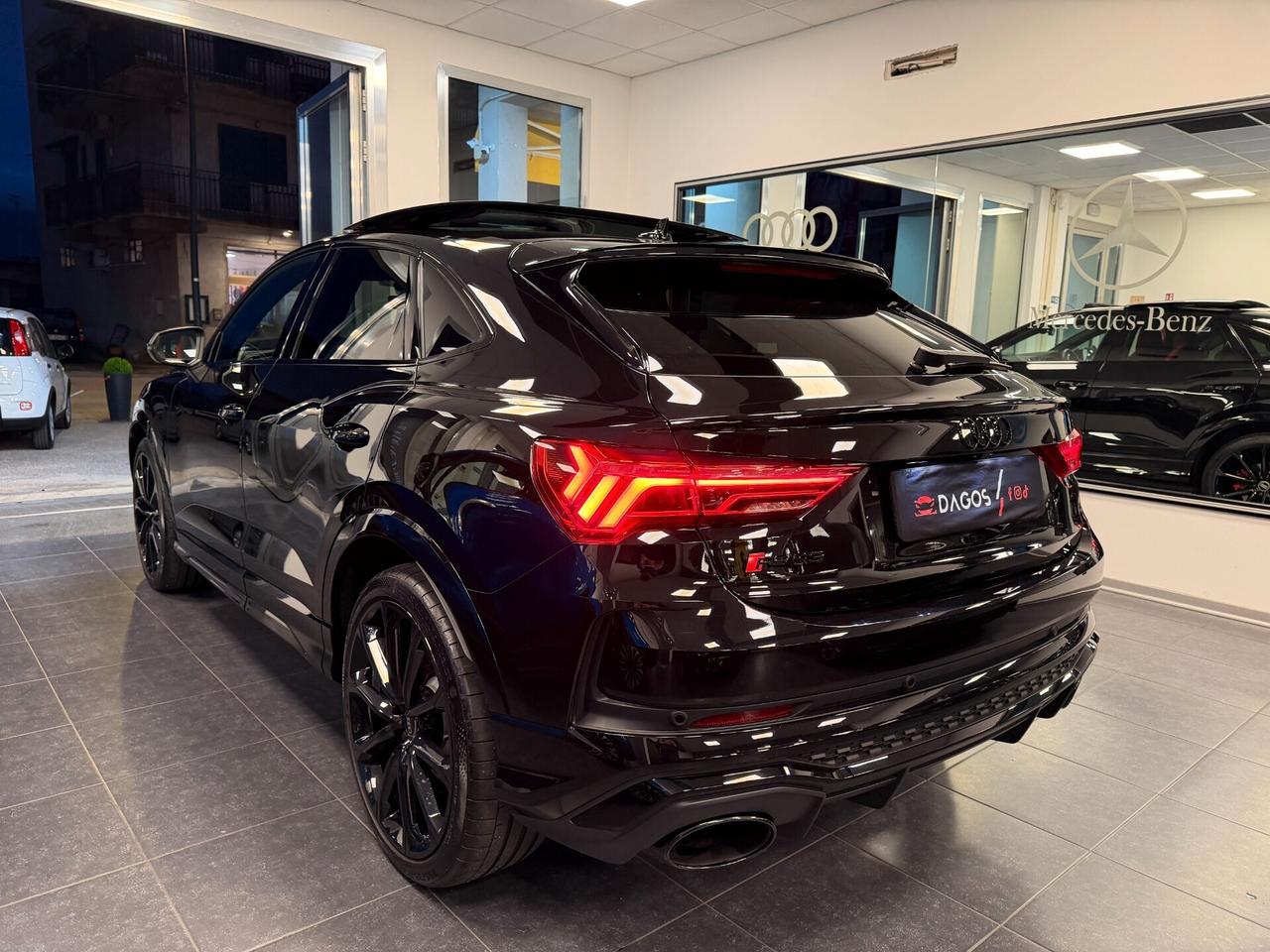 Audi RSQ3 SPB quattro S tronic