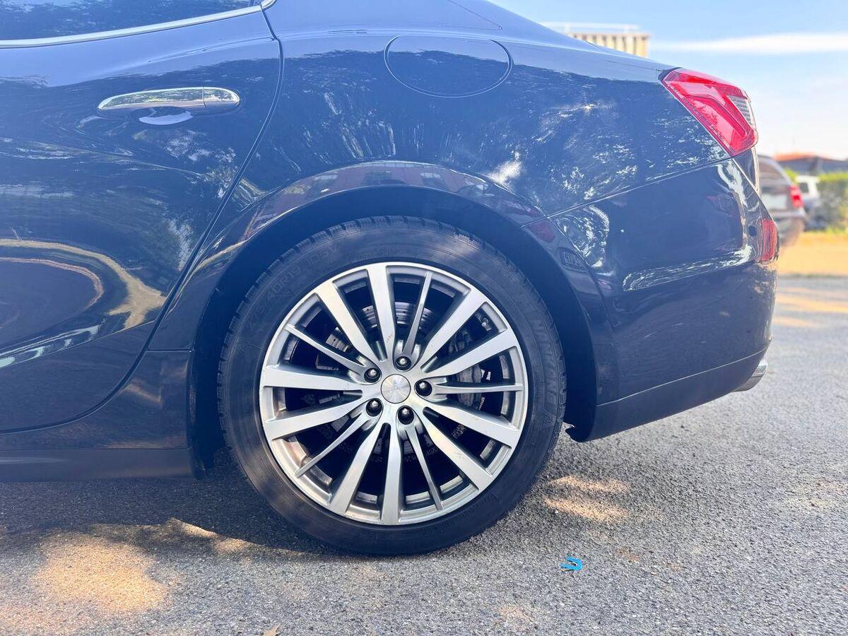 Maserati Ghibli 3.0 V6 ds 275cv auto
