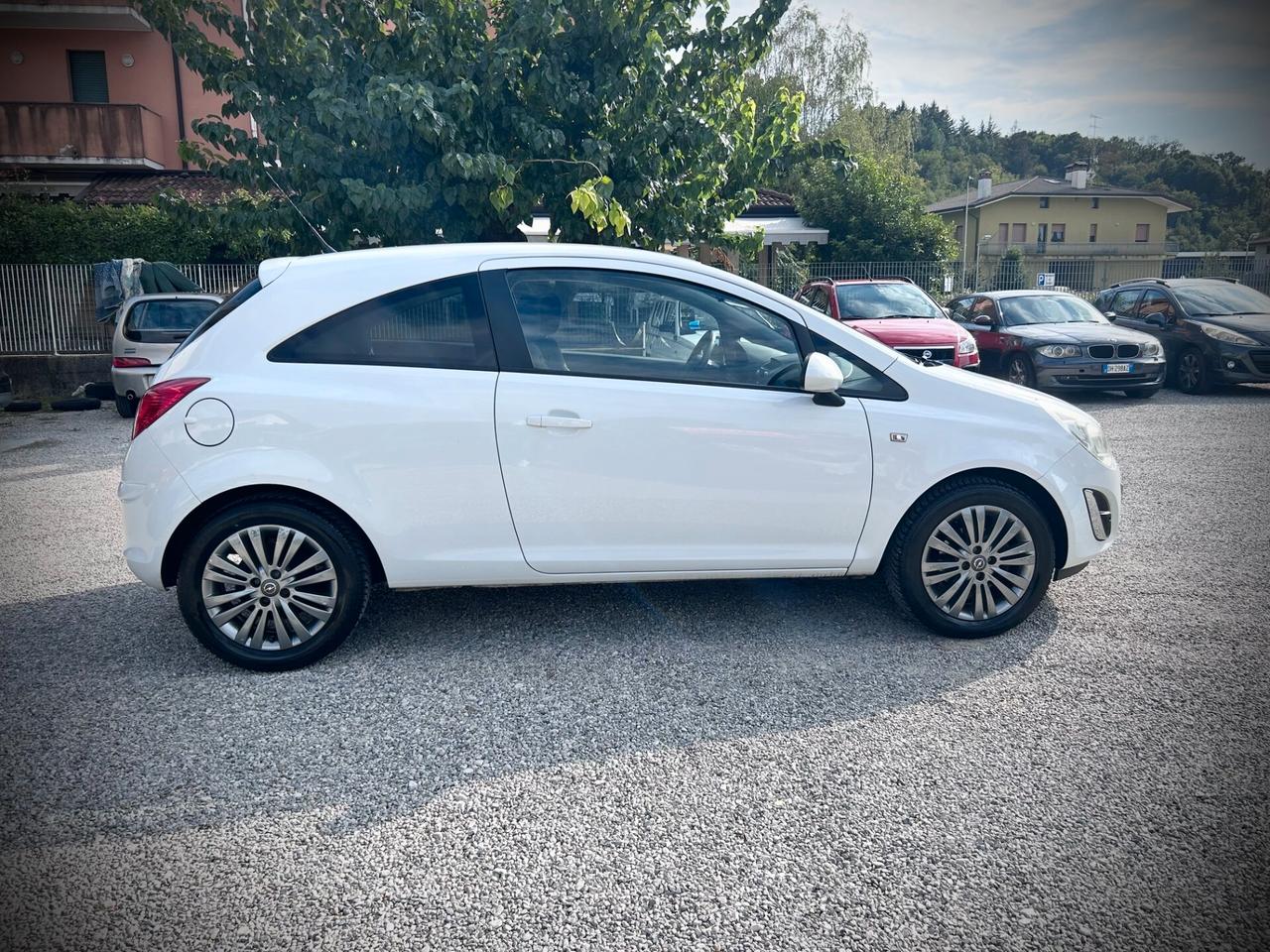 Opel Corsa 1.3 CDTI 75CV- UNIPROPRIETARIO