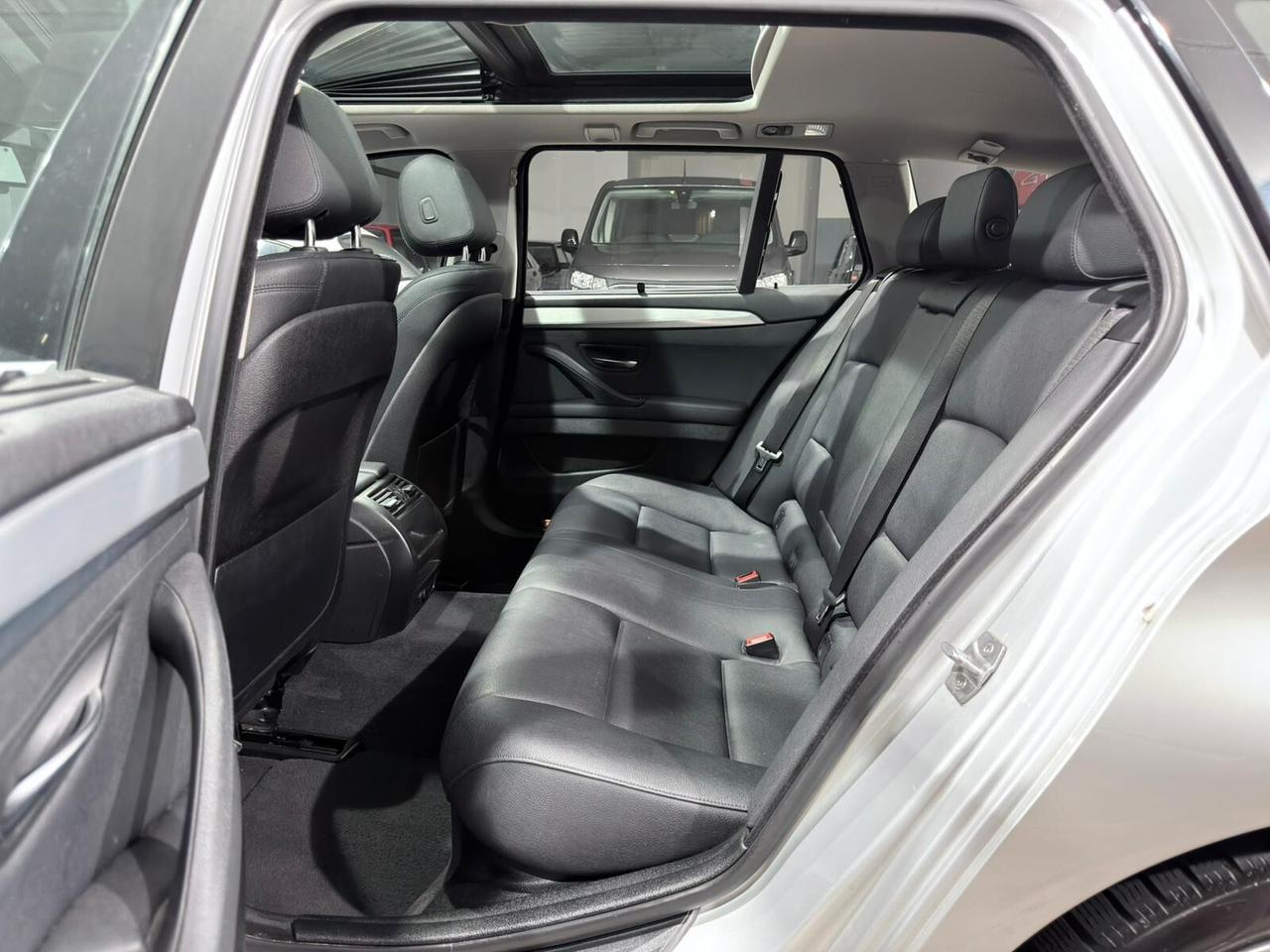 BMW 520d TOURING 190CV AUTO TETTO/PELLE