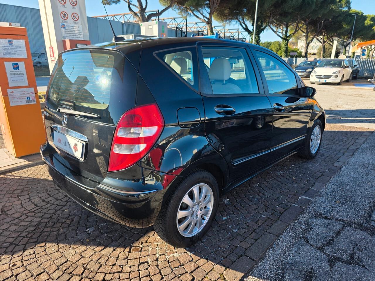 Mercedes-benz A 150 Elegance con 146.000km Neopatentati ok