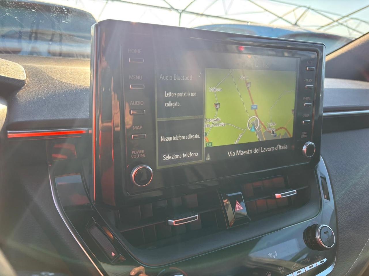 Toyota Corolla Touring Sports 1.8 Hybrid Business Tech