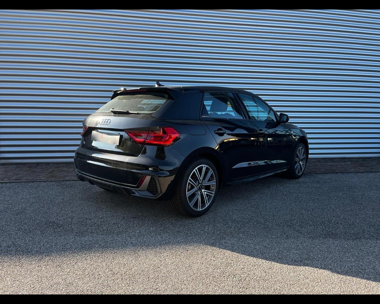 AUDI A1 SPORTBACK 30 TFSI S-TRONIC S LINE EDITION