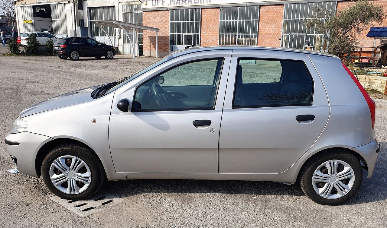 Fiat Punto 1.2 5 porte Active Natural Power