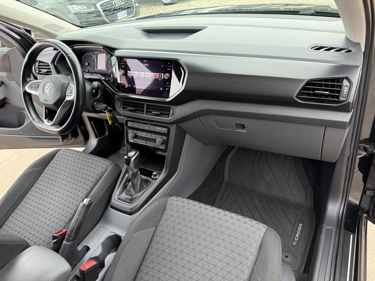 Volkswagen T-Cross 1.6 TDI DSG SCR Advanced BMT