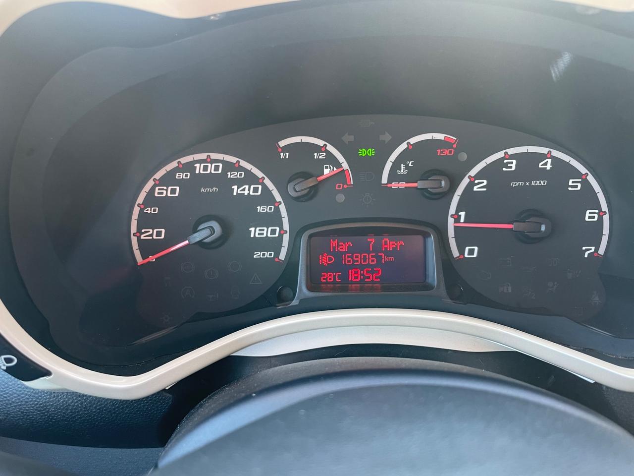 Ford Ka Ka+ 1.3 TDCi 75CV Titanium cDPF Bs.