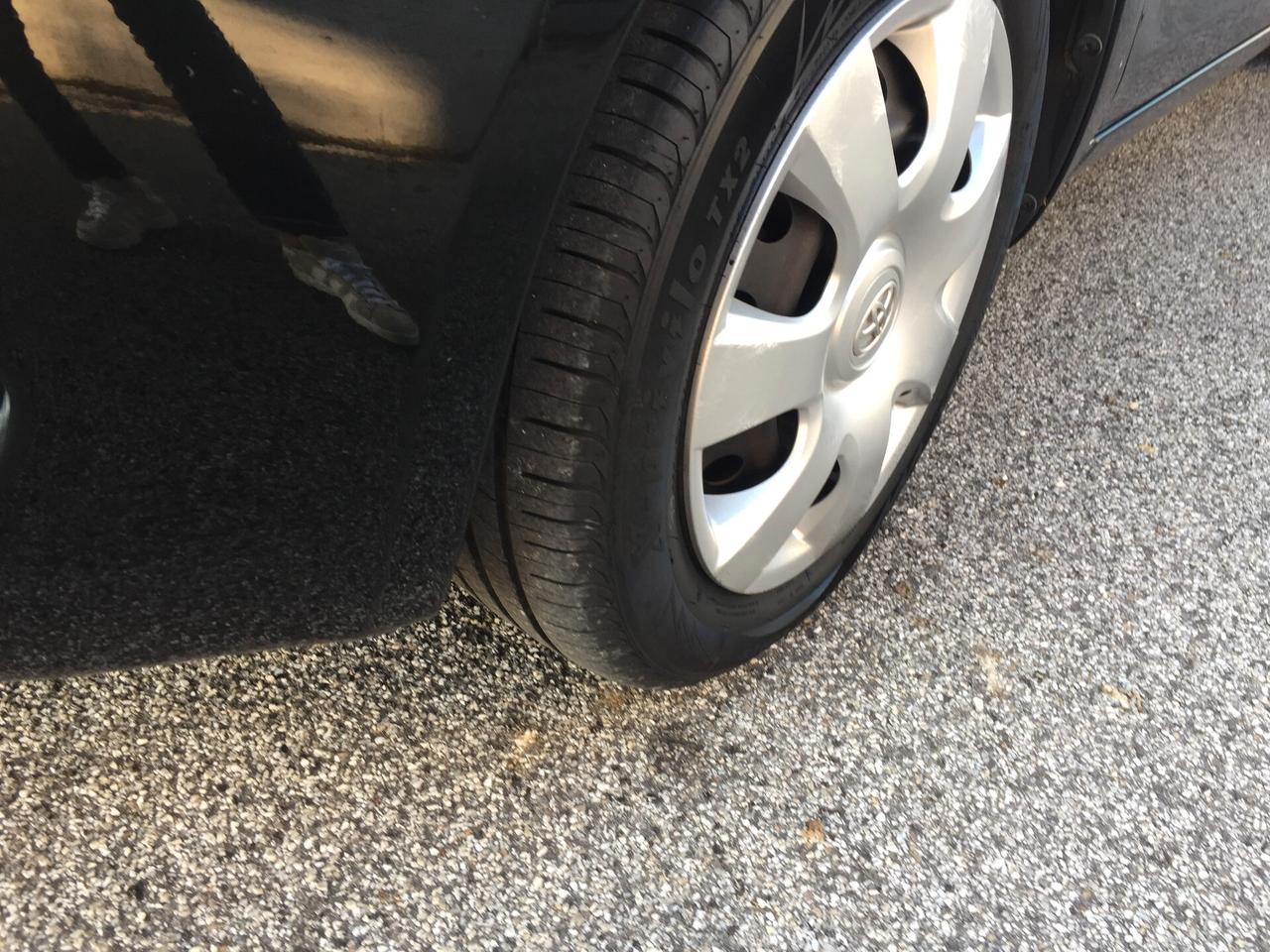 Toyota Yaris 1.0 5 porte Sol X NEOPATENTATI
