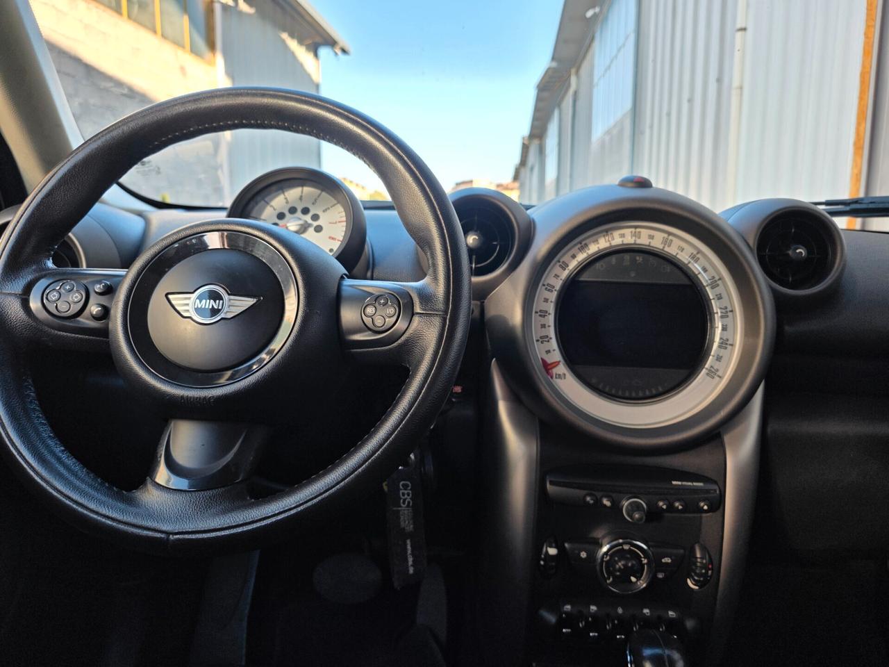 Mini Cooper Countryman 1.6 AUTOM