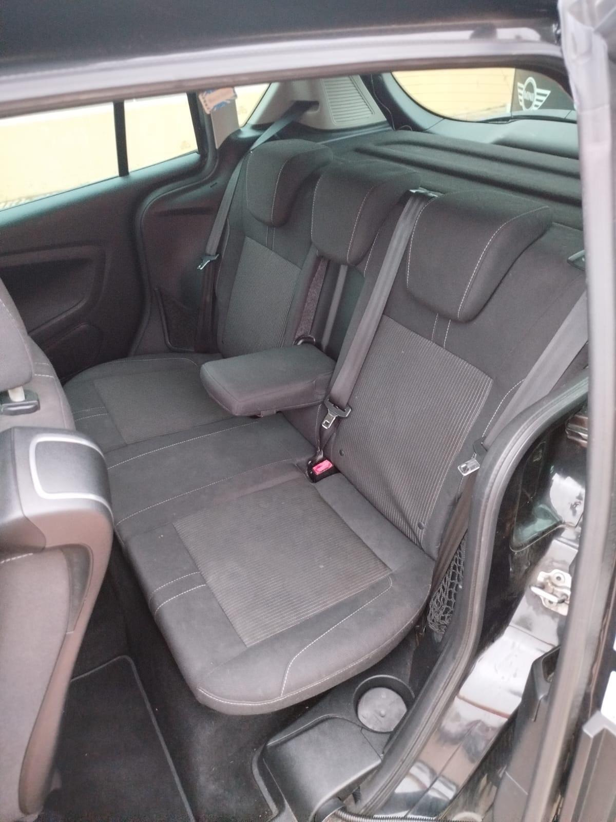 Ford B-Max 1.4 90 CV GPL Business Titanium