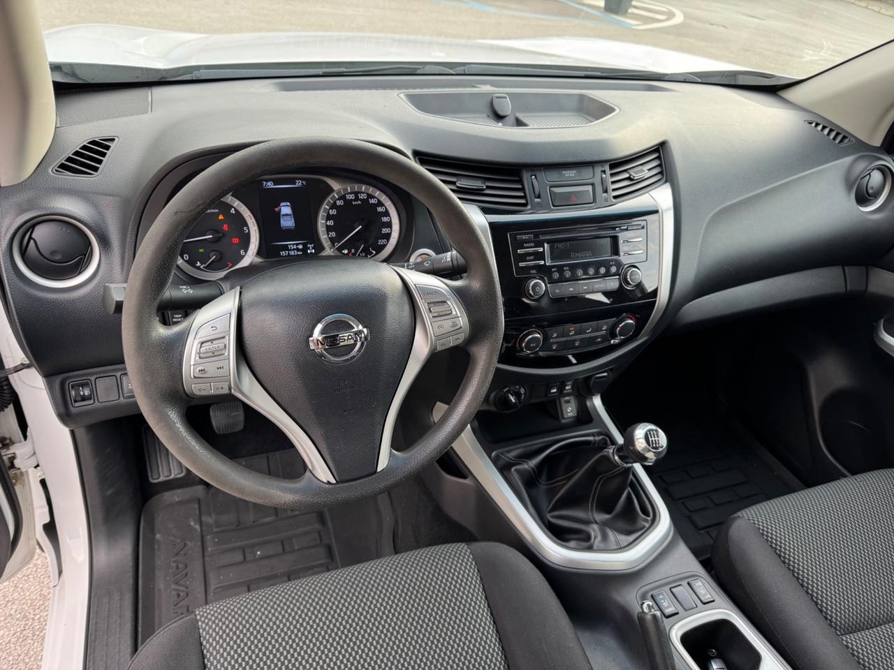 Nissan Navara 2.3 dCi 4WD King Cab N-Connecta, FULL