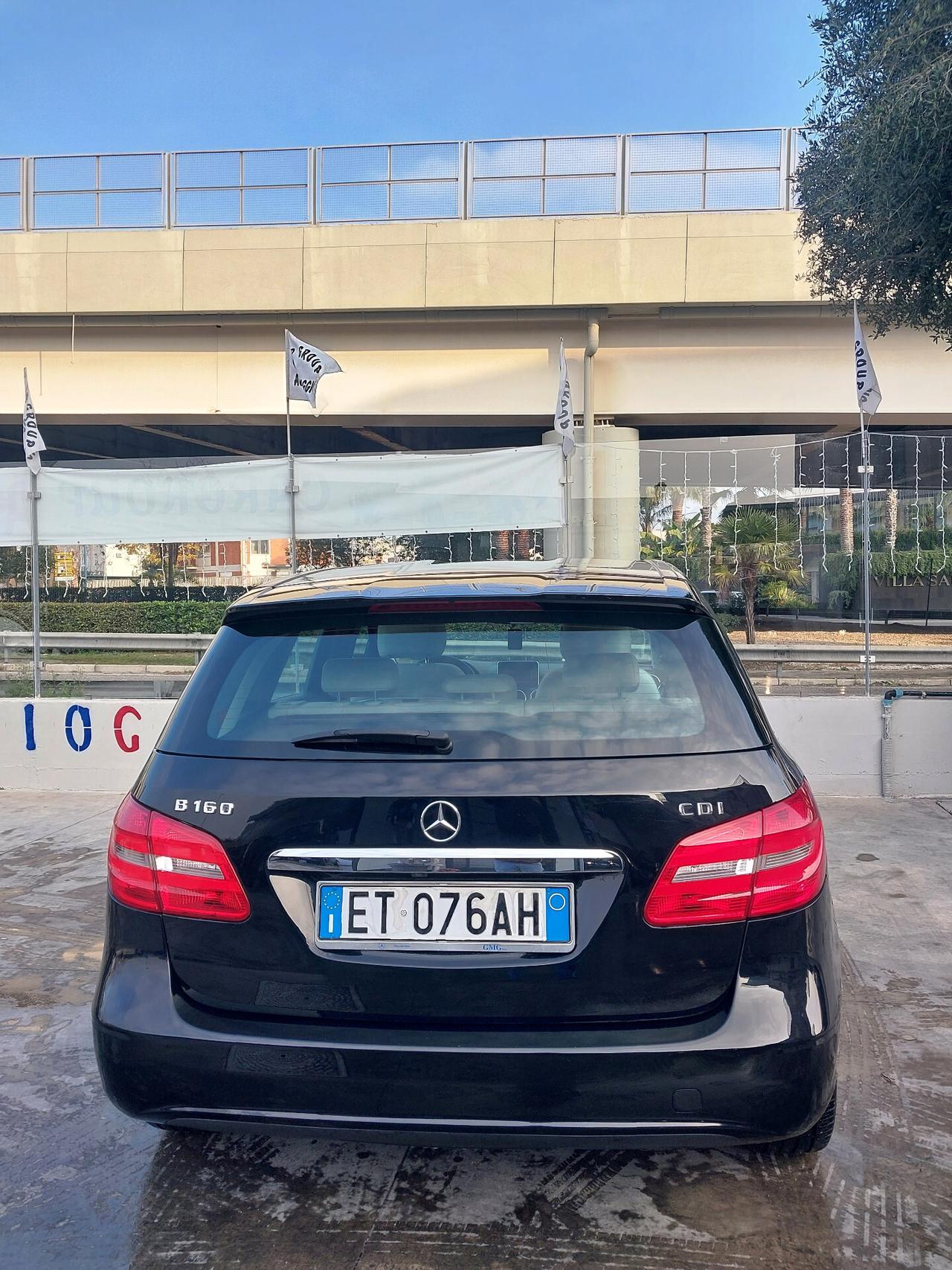 MERCEDES CLASSE B-160 CDI 67.000 KM. 09-2013