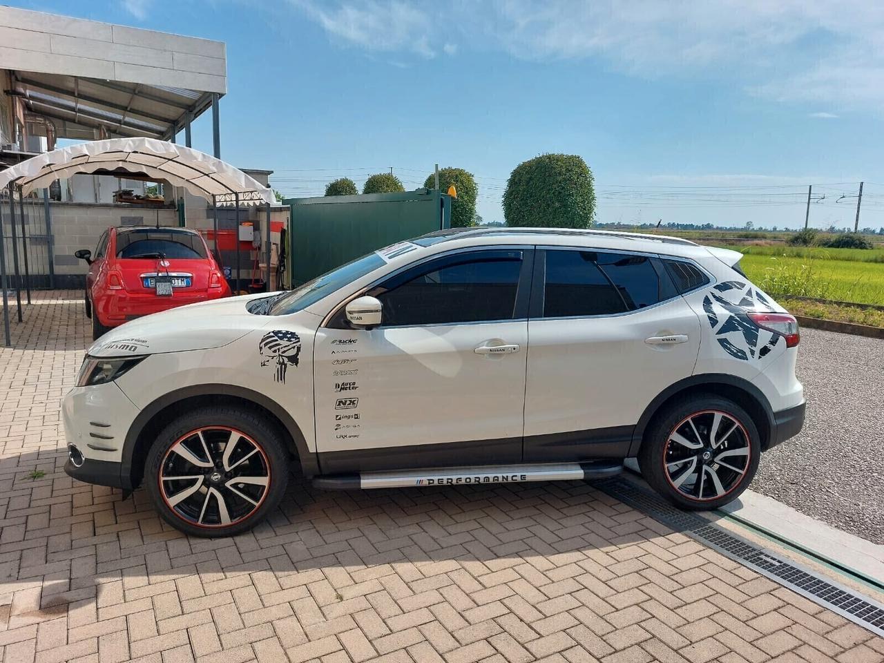 Nissan Qashqai 1.6 dCi 2WD Tekna 130CV XTRONIC