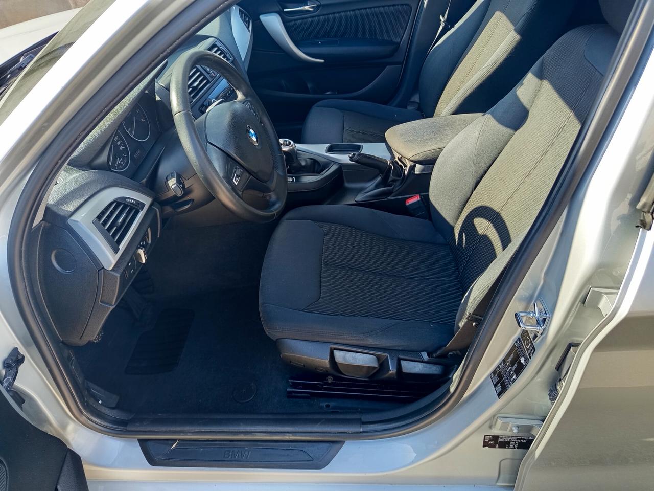 Bmw 116d 5p. Urban