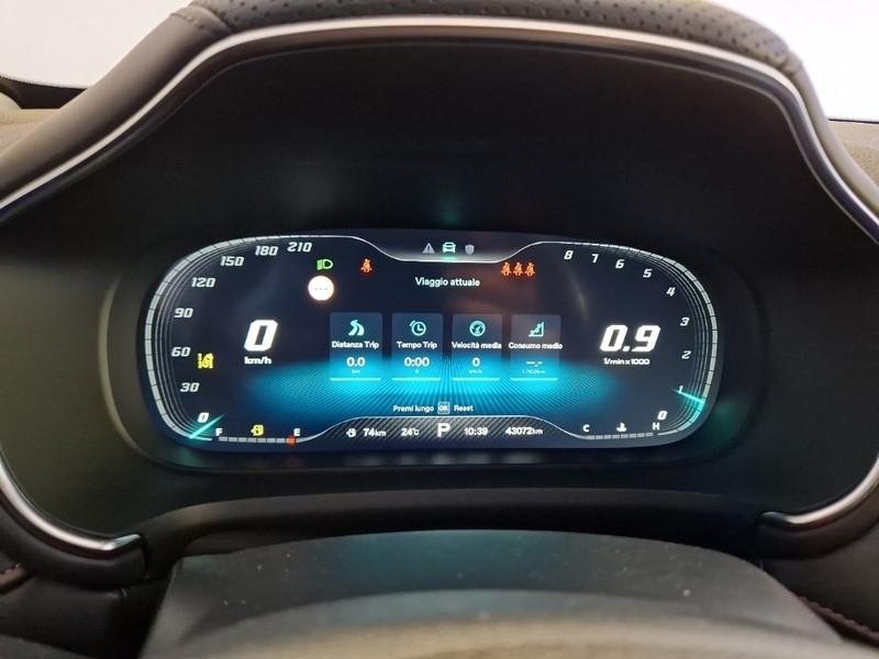 MG HS 1.5 T LUXURY DCT SUV