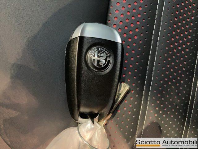 ALFA ROMEO Tonale 1.5 160 CV MHEV TCT7 Tributo Italiano