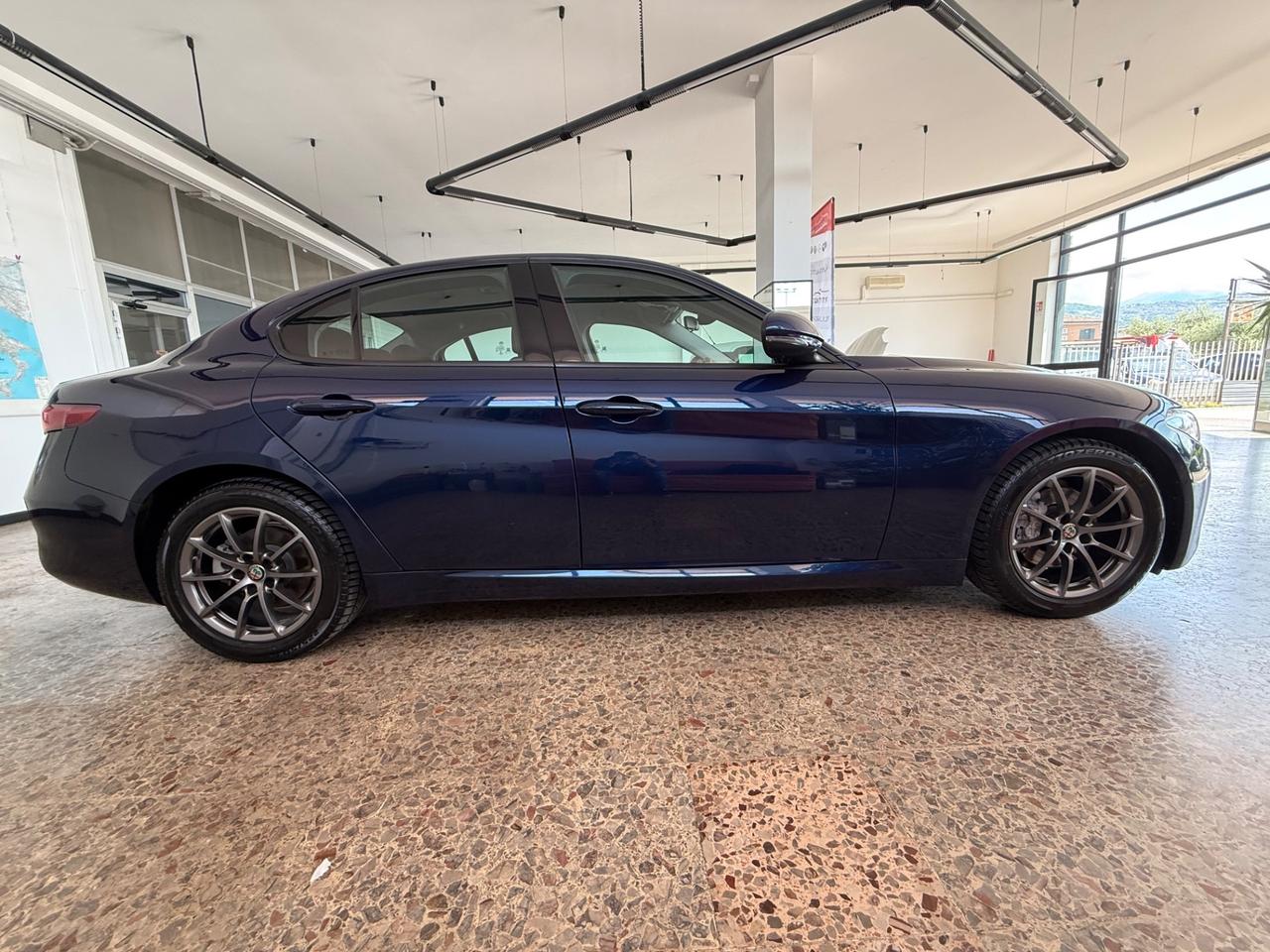 Alfa Romeo Giulia 2.2 Turbodiesel 160 CV AT8