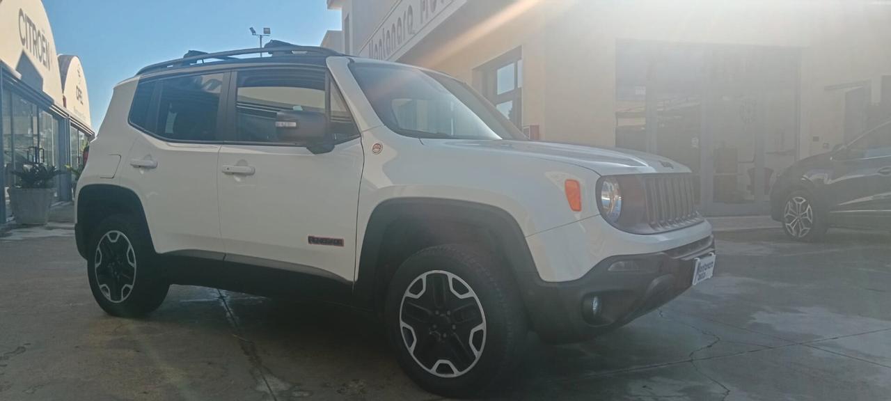 Jeep Renegade 2.0 Mjt 170CV 4WD Active Drive Low Trailhawk