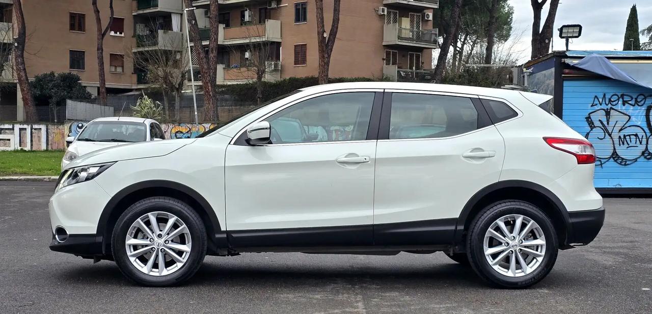 Nissan Qashqai 1.6 dci Tekna 2wd 130cv xtronic