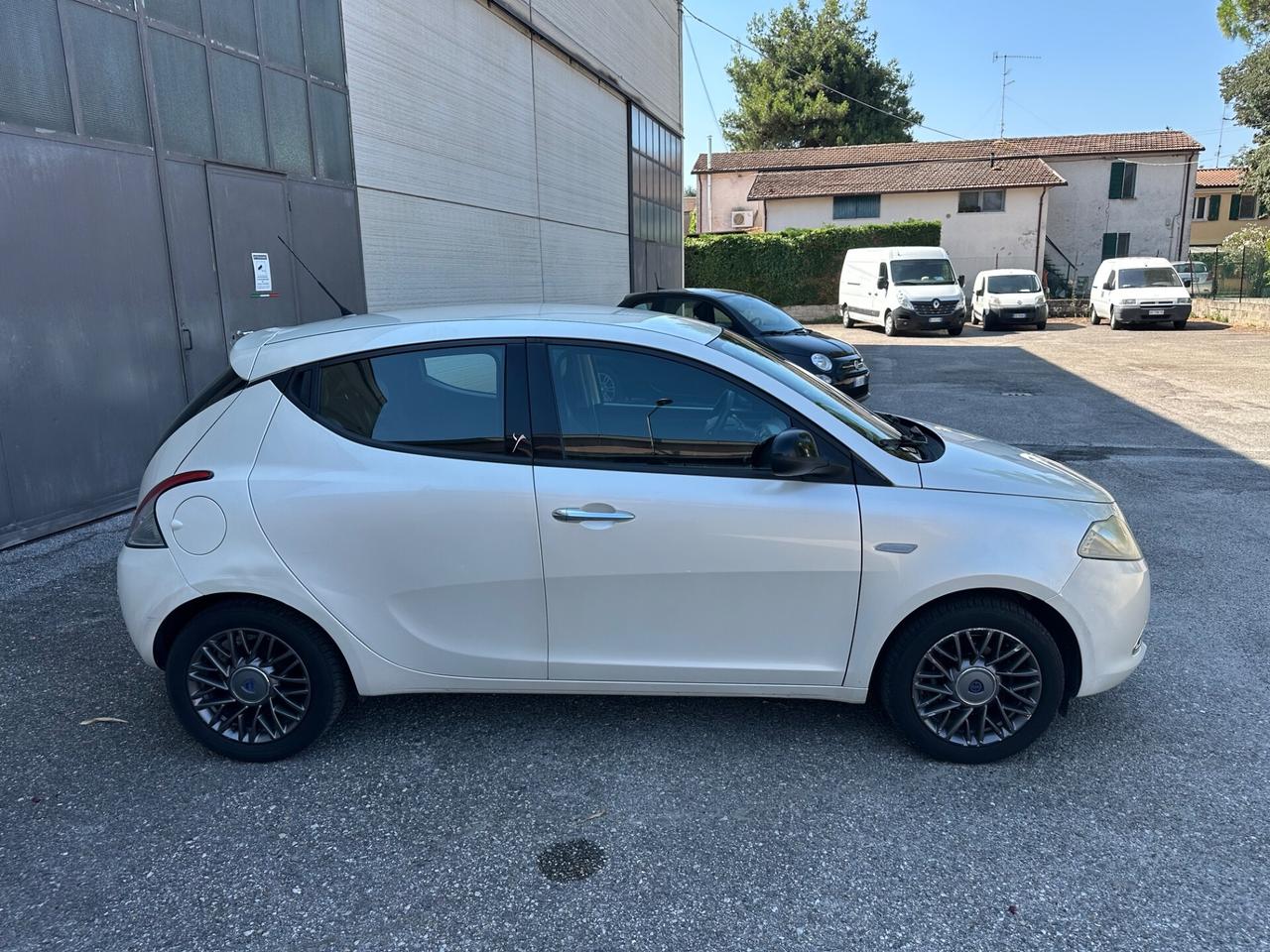 Lancia Y 1.2 GPL OK NEOPATENTATI Possibile Finanziamento