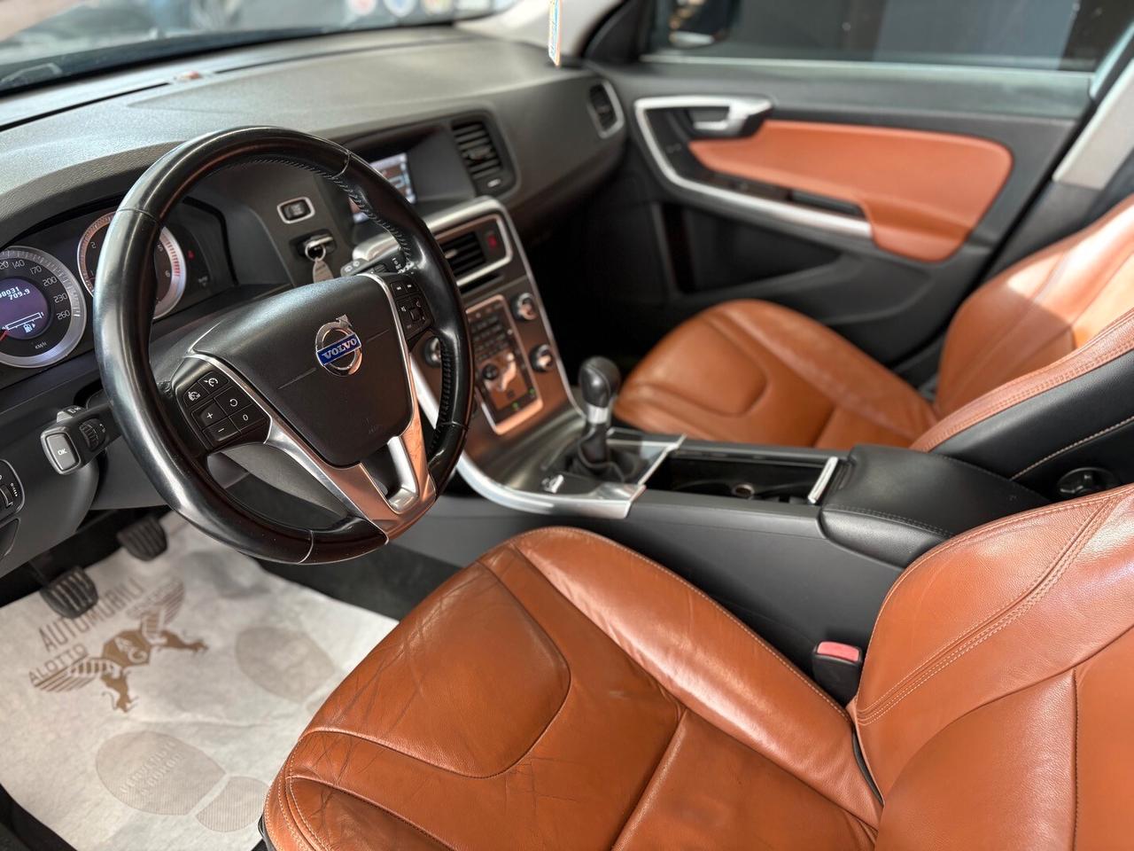 VOLVO V60 1.6 120CV 2012