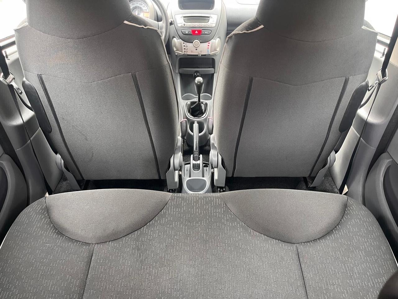 Peugeot 107 1.0 68CV 5p. Allure 70.000KM