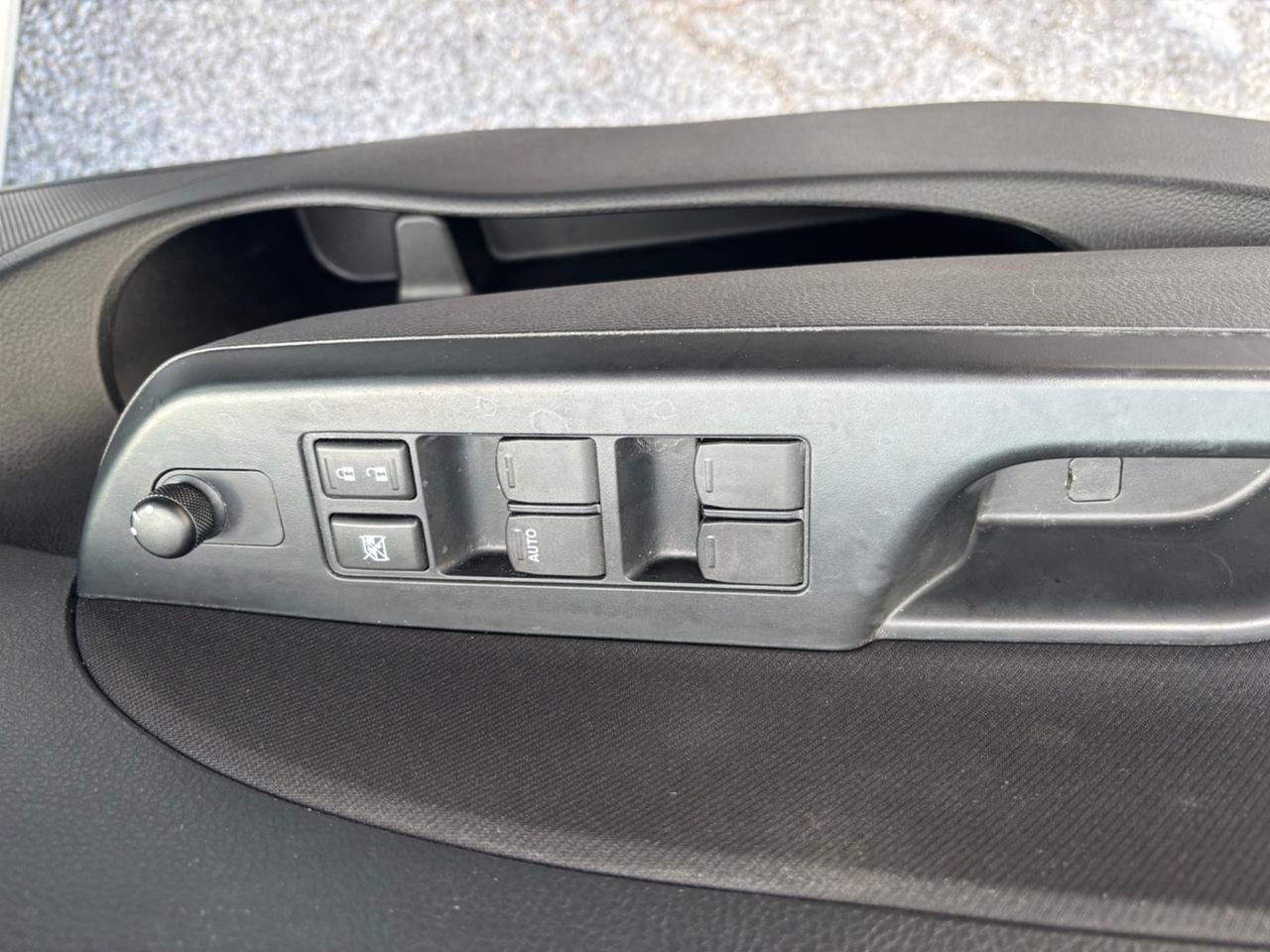 Suzuki Swift 1.2 VVT 5 porte B-Cool