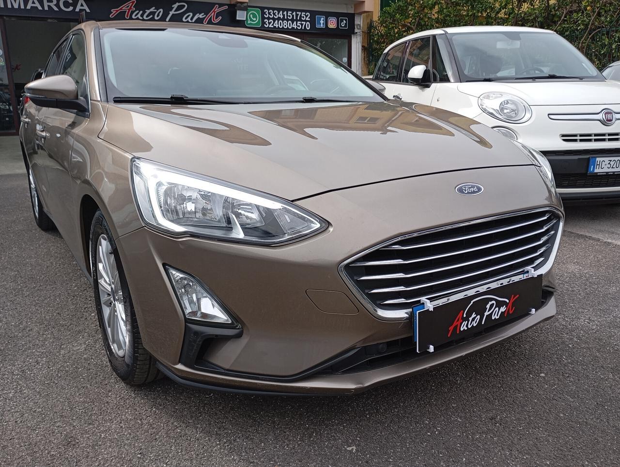 Ford Focus 5P 1.0 EcoBoost 125CV Titanium Aut.