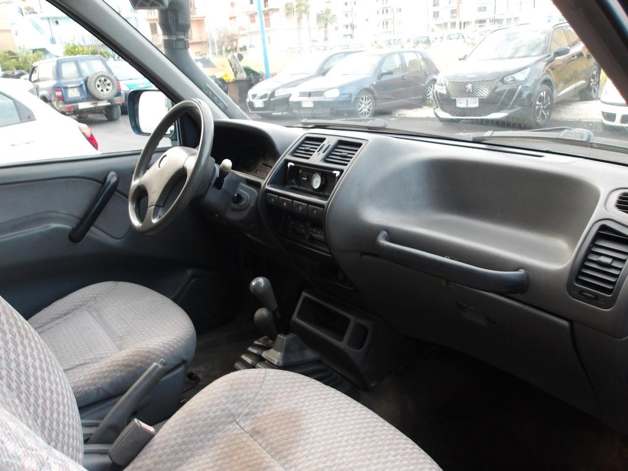 Nissan Terrano ii 2.7 TDI 101 CV