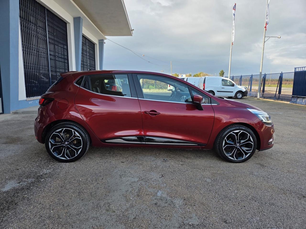 Renault Clio dCi 8V 75 CV Start&Stop 5 porte Energy Intens