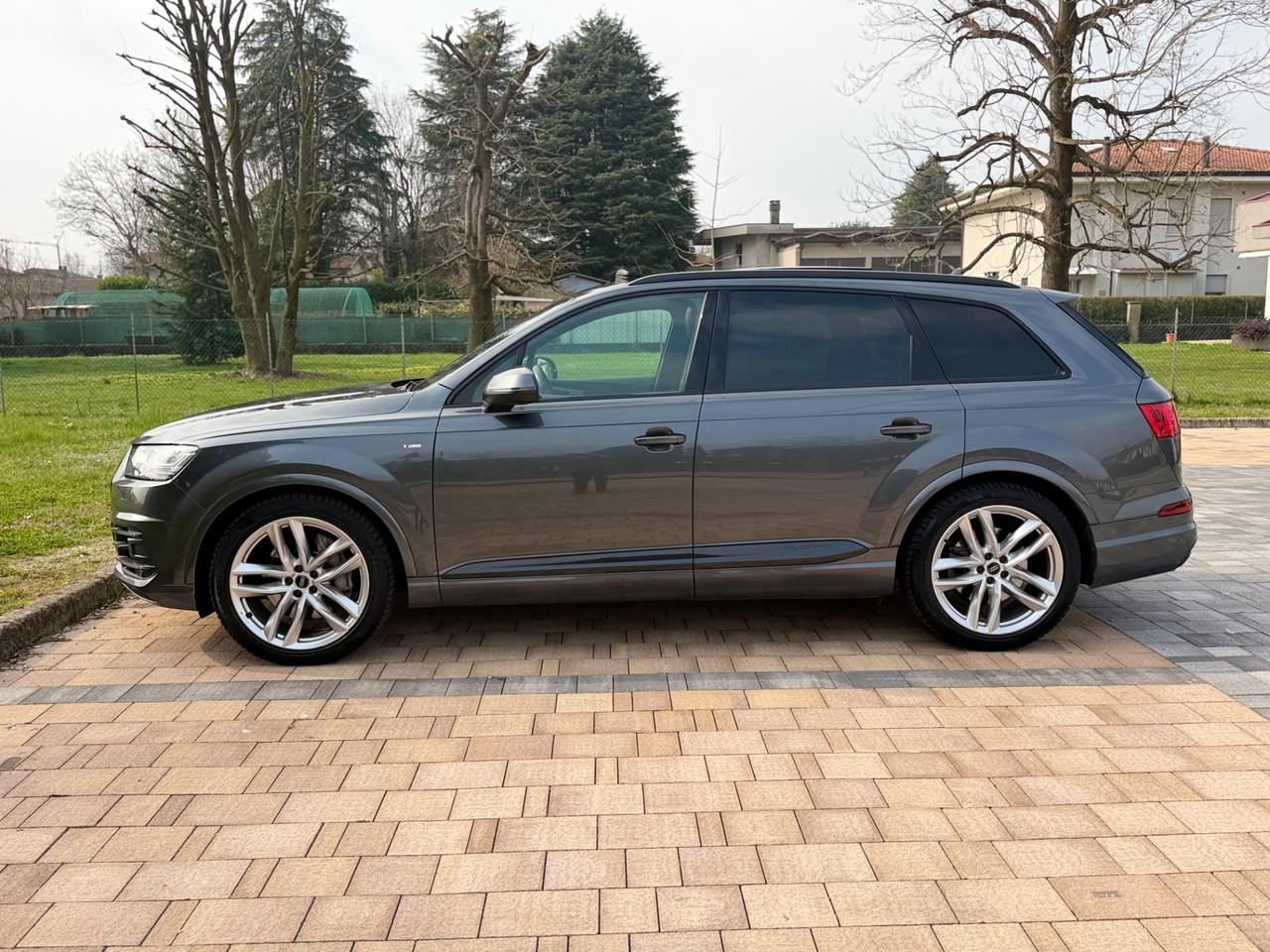 Audi Q7 50 TDI QUATTRO S LINE TETTO PANORAMICO