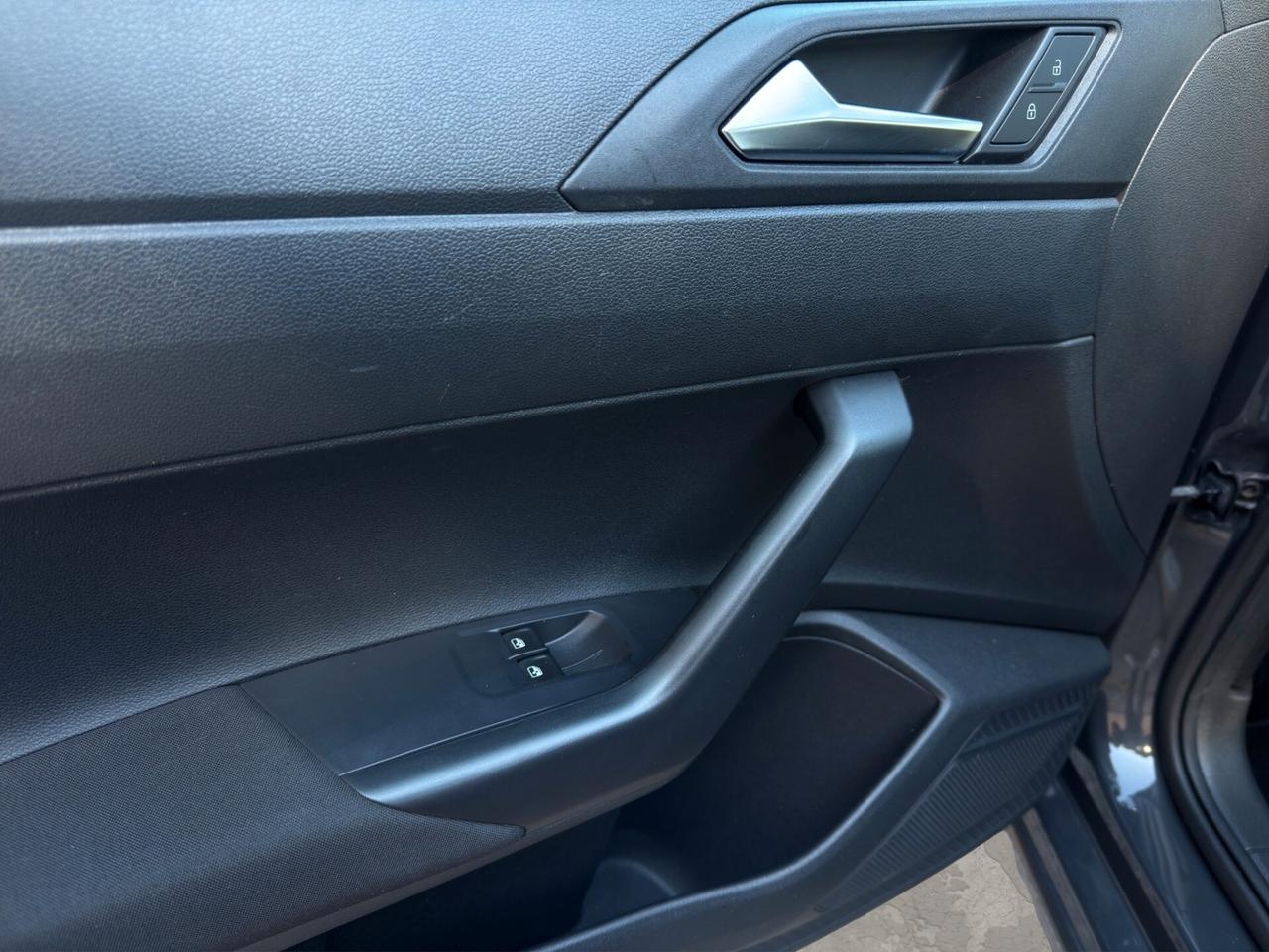 Volkswagen Polo 1.0 MPI 5p. Trendline - 2018