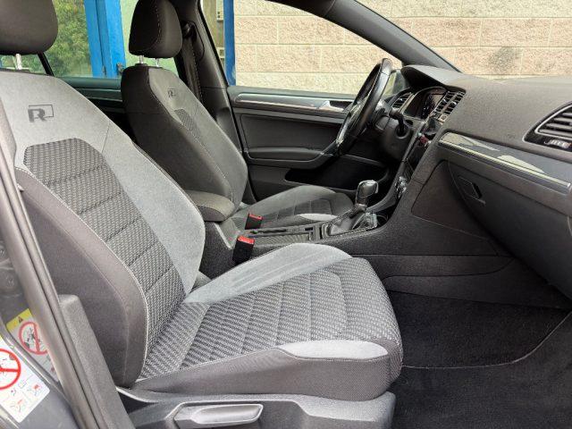 VOLKSWAGEN Golf 1.5 TSI 150CV DSG R-LINE UNIPROPRIETARIO