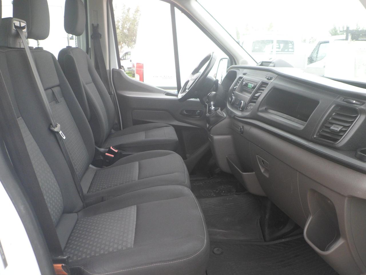 Ford Transit doppia cabina cassone fisso