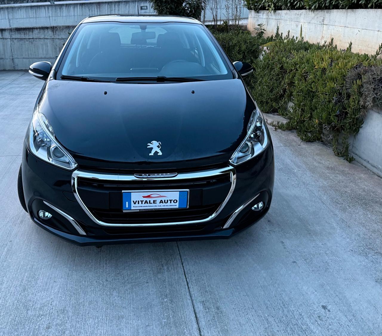 Peugeot 208 Benzina 1.2 Allure 82 CV Allure (Euro 6B)