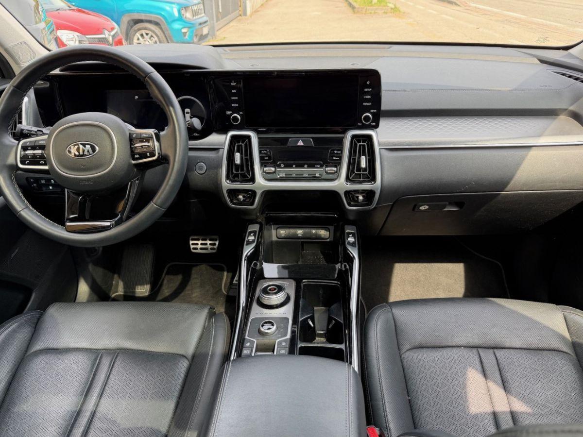 KIA - Sorento - 1.6 T-GDi aut. AWD HEV Evolution 7 POSTI PLUG-IN
