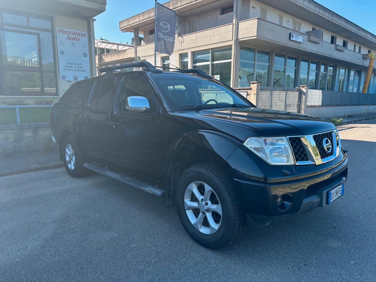 Nissan Navara 2.5 dCi 4 porte Double Cab Sport