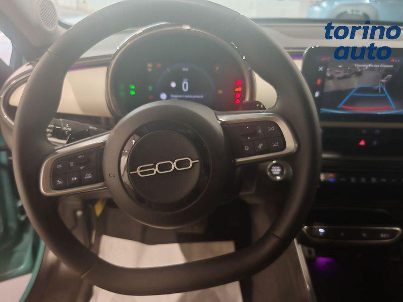 FIAT 600 1.2 Hybrid 100cv La Prima