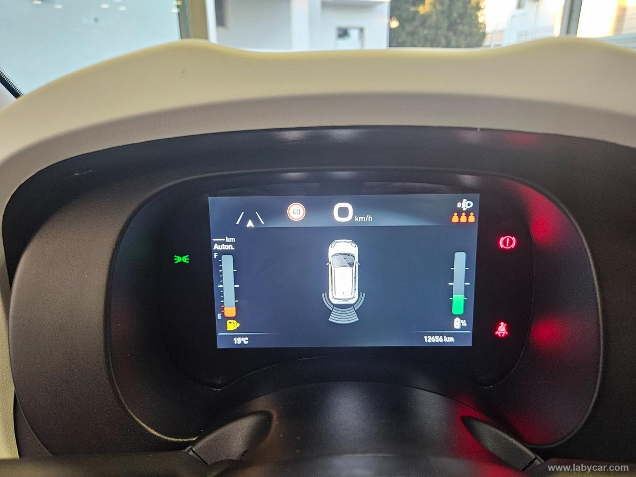 FIAT Pandina 1.0 FireFly 65 CV Hybrid Cross