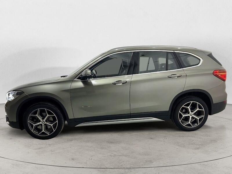 BMW X1 X1 xDrive18d X LINE
