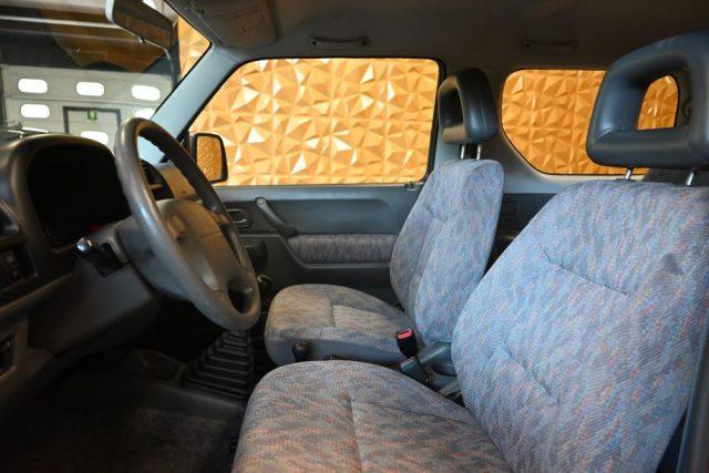 SUZUKI Jimny 1.3 RANGER GANCIO CERCHI RADIO CD CLIMA VETRI ELET