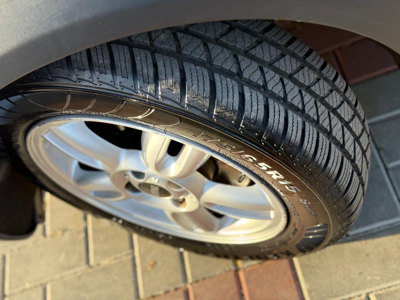 Mini 1.6 Cooper Cabrio 120cv AUTOMATICO