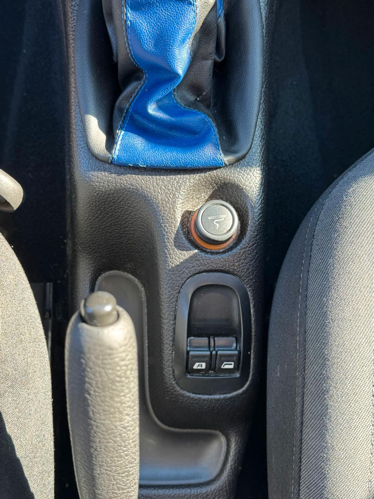 Peugeot 206 1.4 HDi 5p. Enfant Terrible