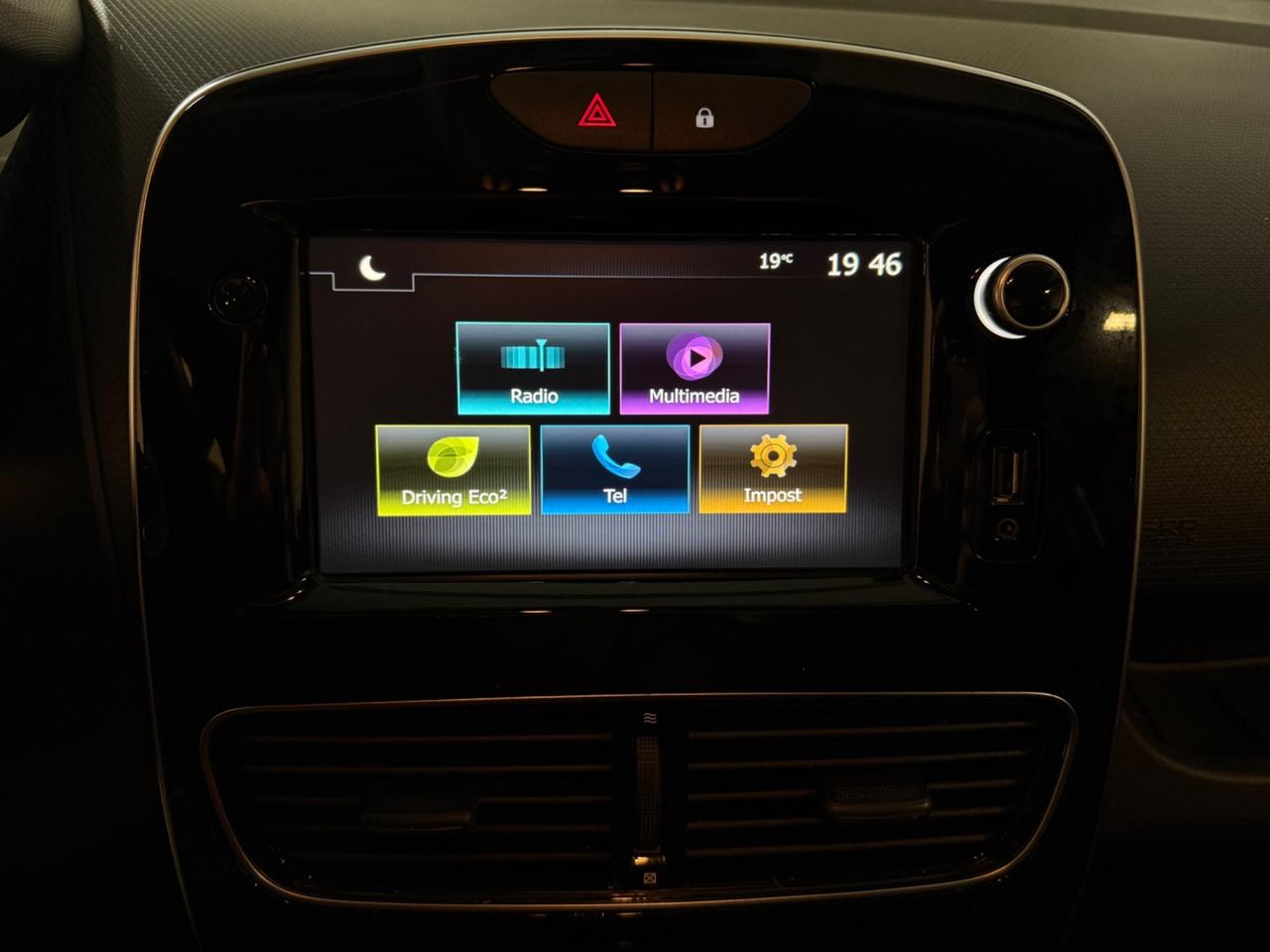 Renault Clio 1.5 dci 75 CV Moschino 5P